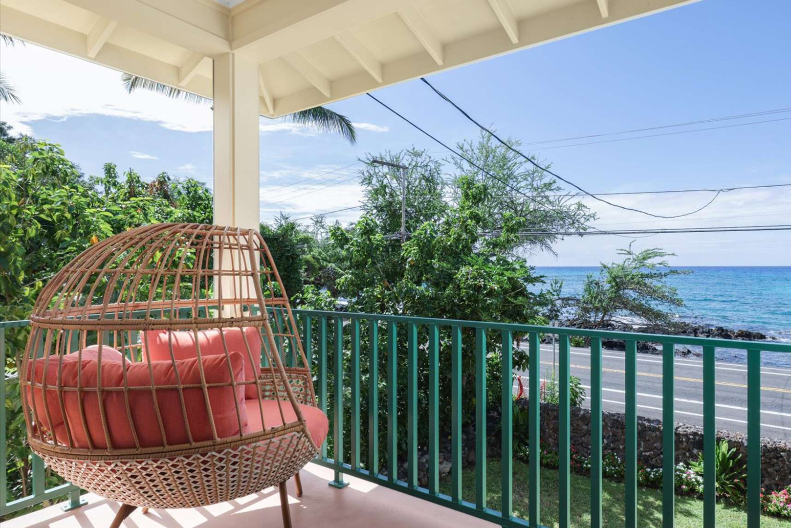 A view of the south side of the 2nd floor lanai