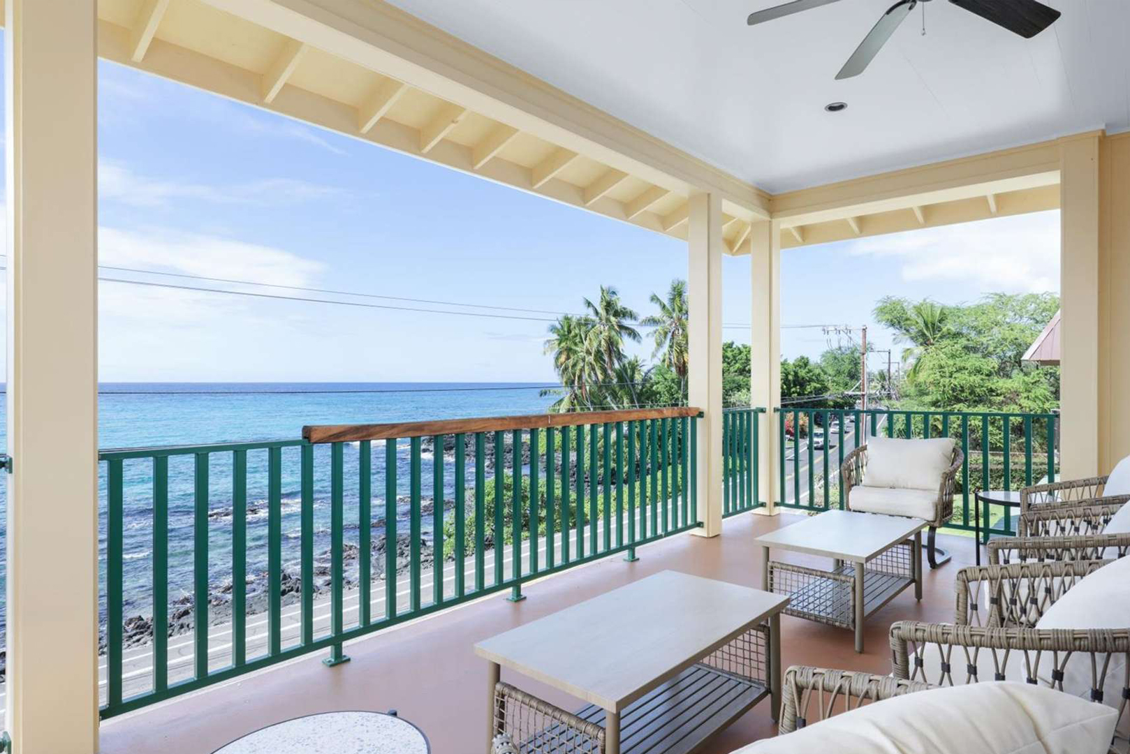 A view of the 3rd floor lanai