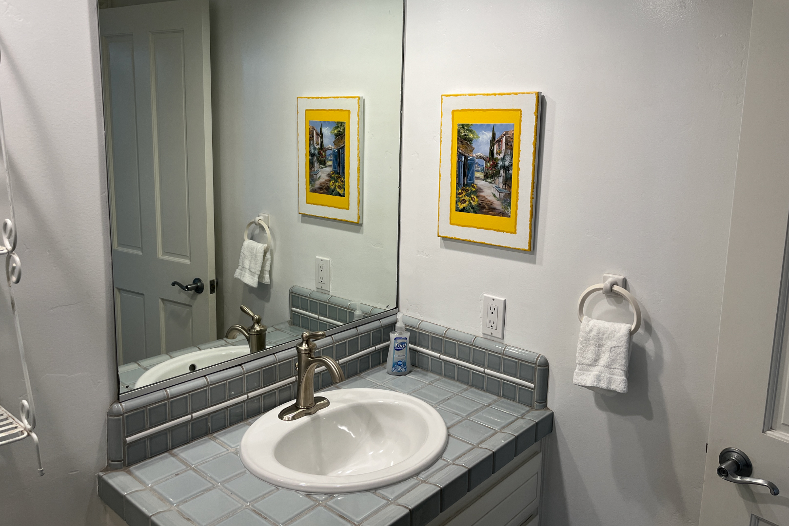 A view of the hall bathroom on the 2nd floor