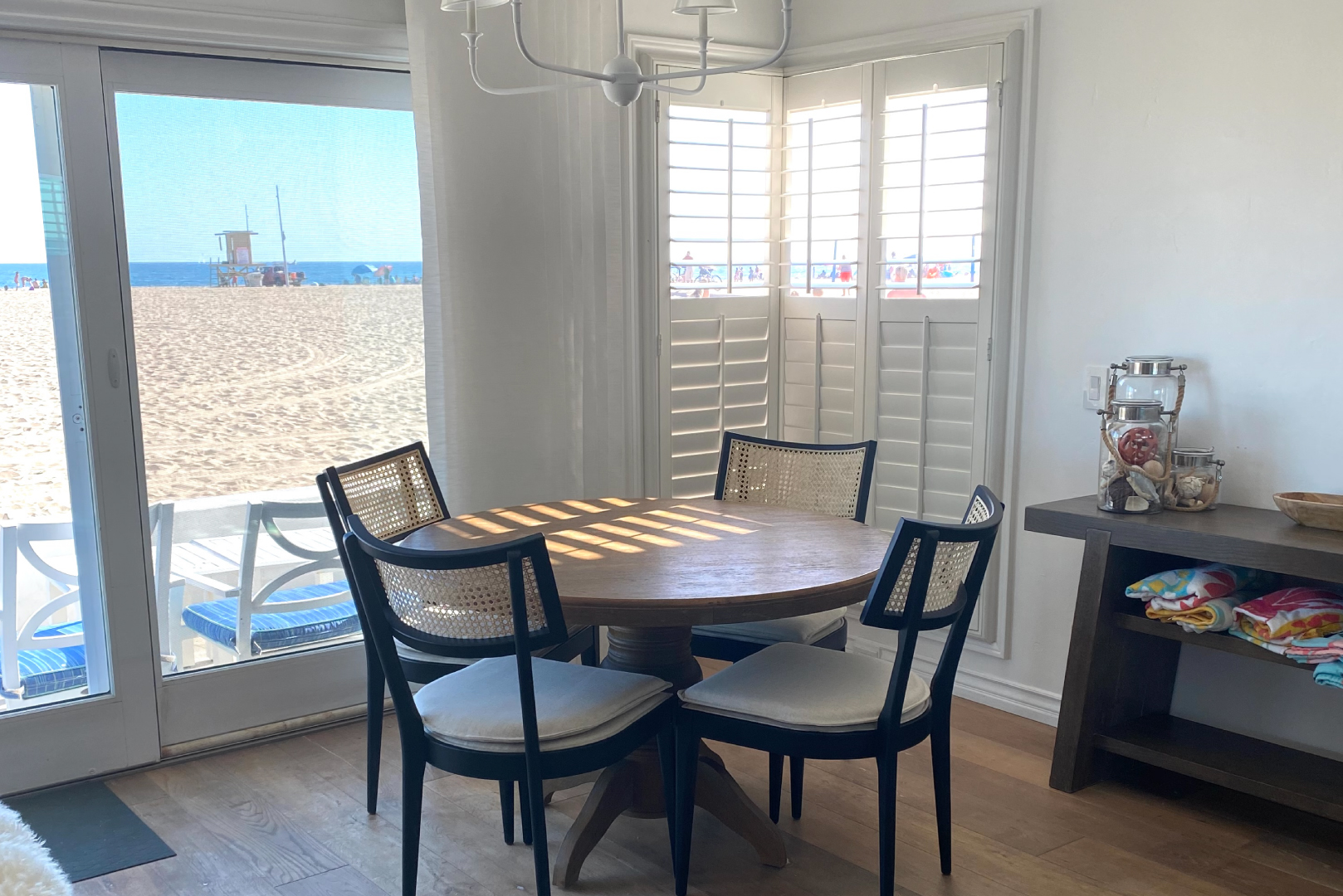 A view of the breakfast table