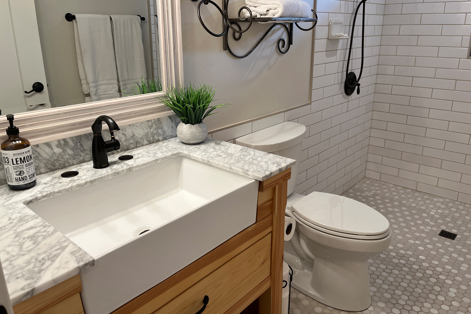 The hallway bathroom near bedroom 3